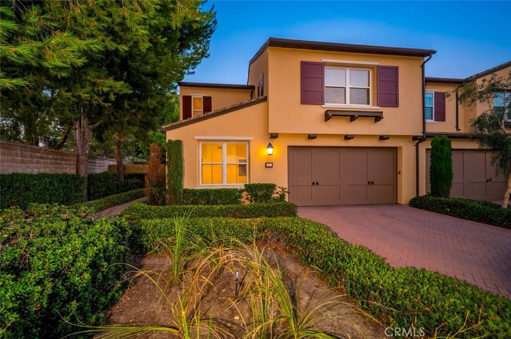 Irvine, CA 92618,21 Deergrass