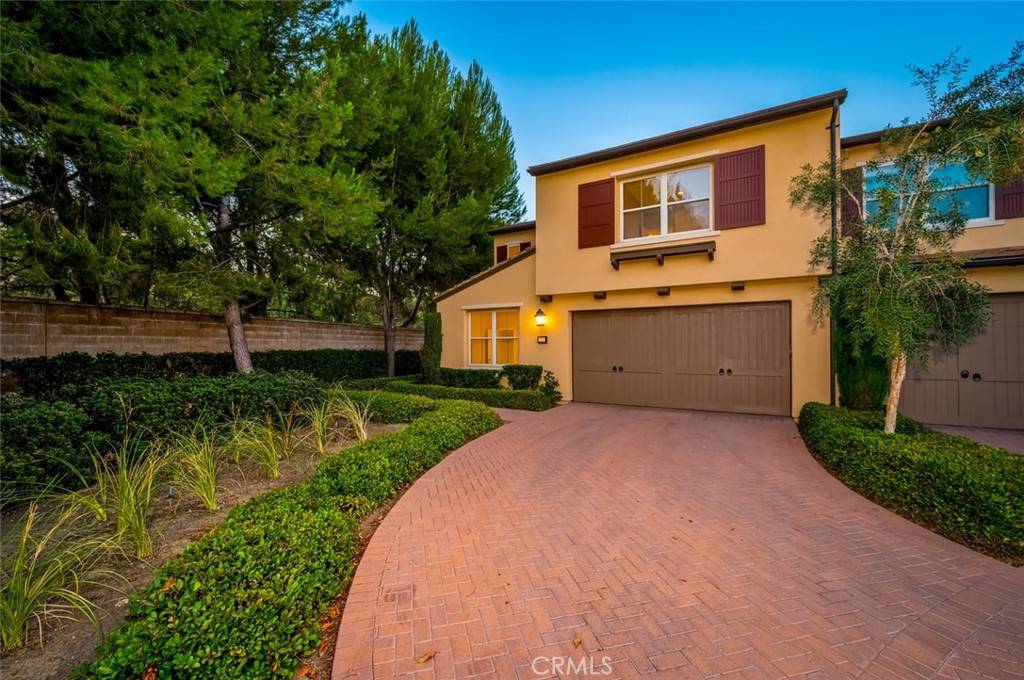 Irvine, CA 92618,21 Deergrass