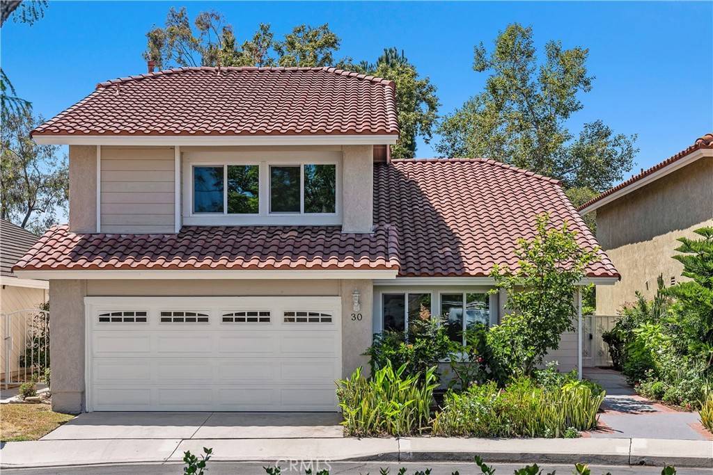 Irvine, CA 92660,30 Entrada W