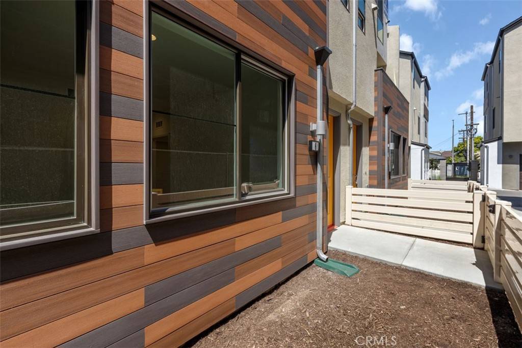 Long Beach, CA 90805,5868 Linden Ave AVE #6
