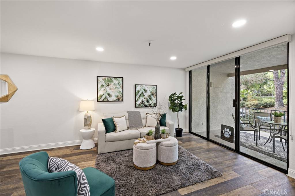 Laguna Hills, CA 92656,26701 Quail #143