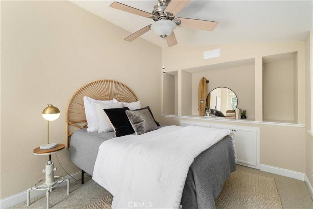 Lake Forest, CA 92610,19431 Rue De Valore #1G