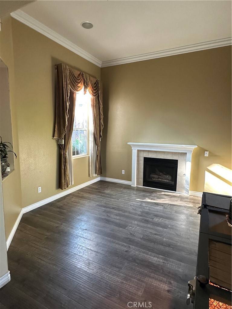 Perris, CA 92570,130 Azurite PL