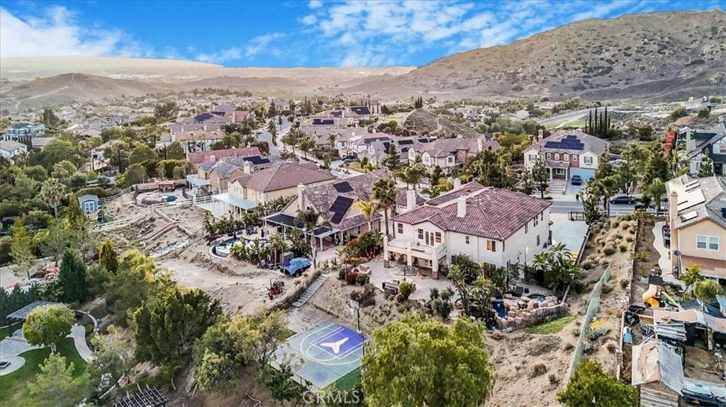 Norco, CA 92860,200 Cross Rail LN