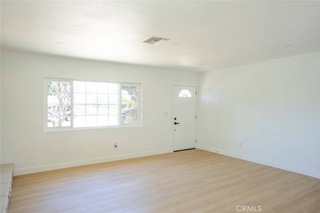Redlands, CA 92374,1218 6th ST