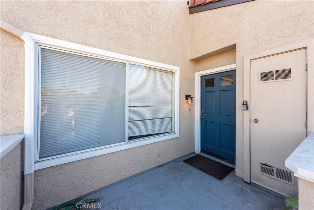 Irvine, CA 92612,375 Stanford CT #9