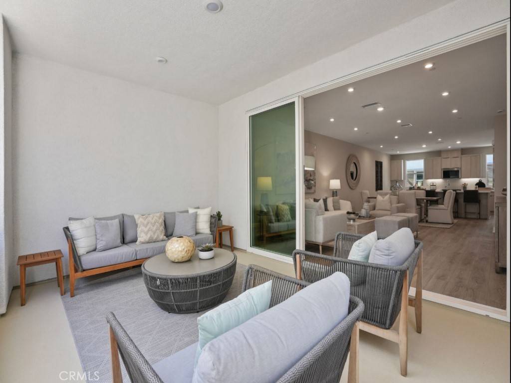 San Diego, CA 92108,2617 Everly DR