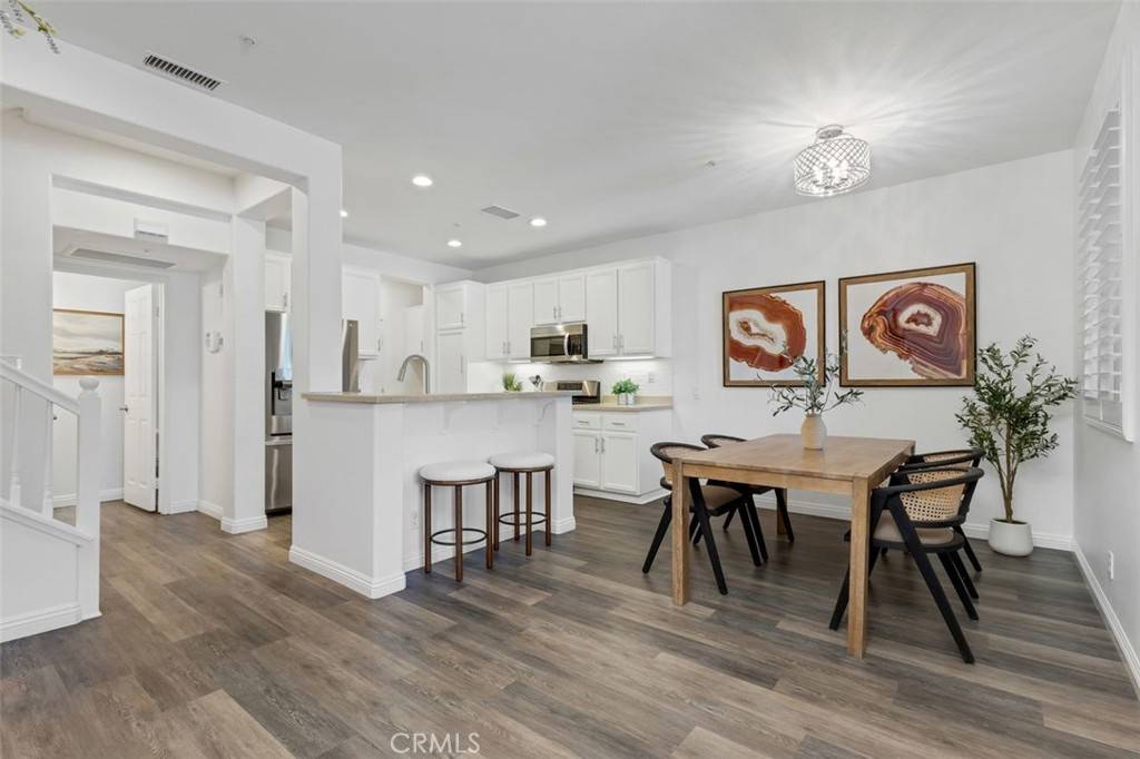Ladera Ranch, CA 92694,11 Chadron CIR