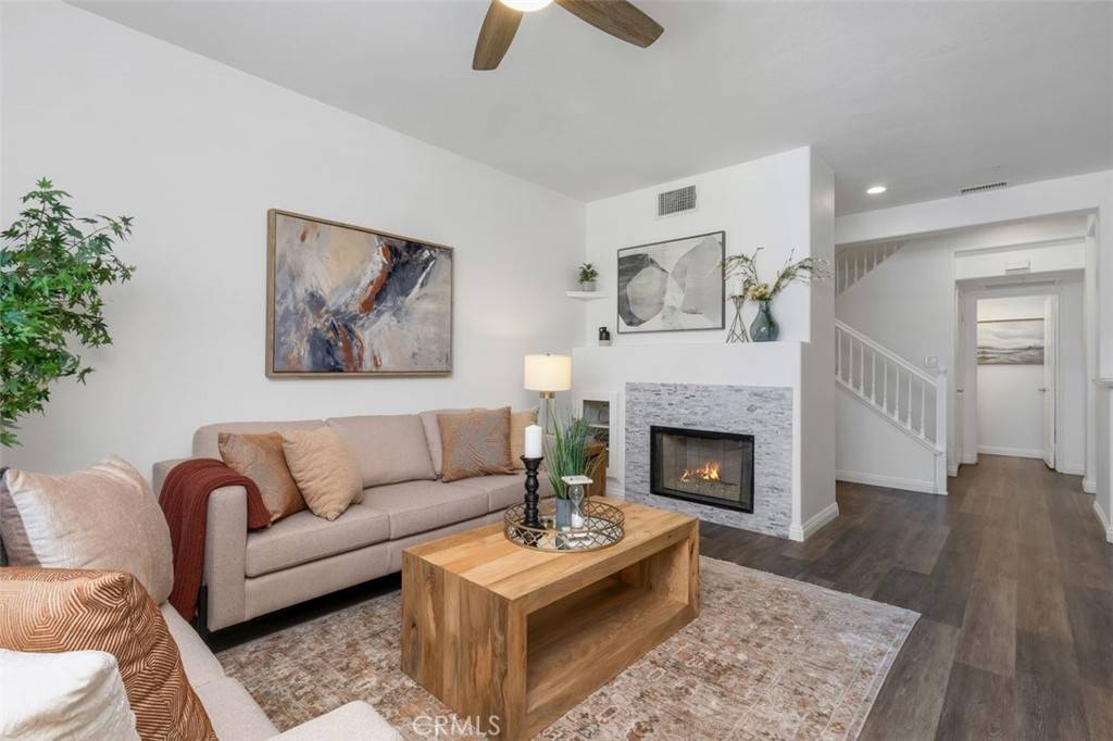 Ladera Ranch, CA 92694,11 Chadron CIR