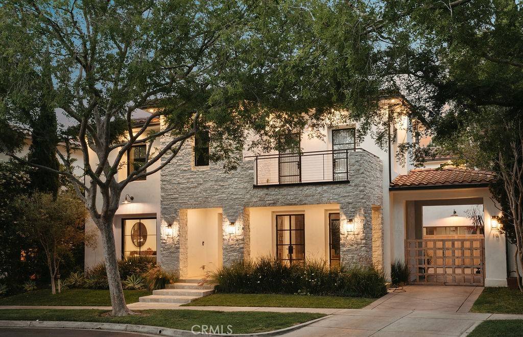 Newport Beach, CA 92660,10 Seabluff