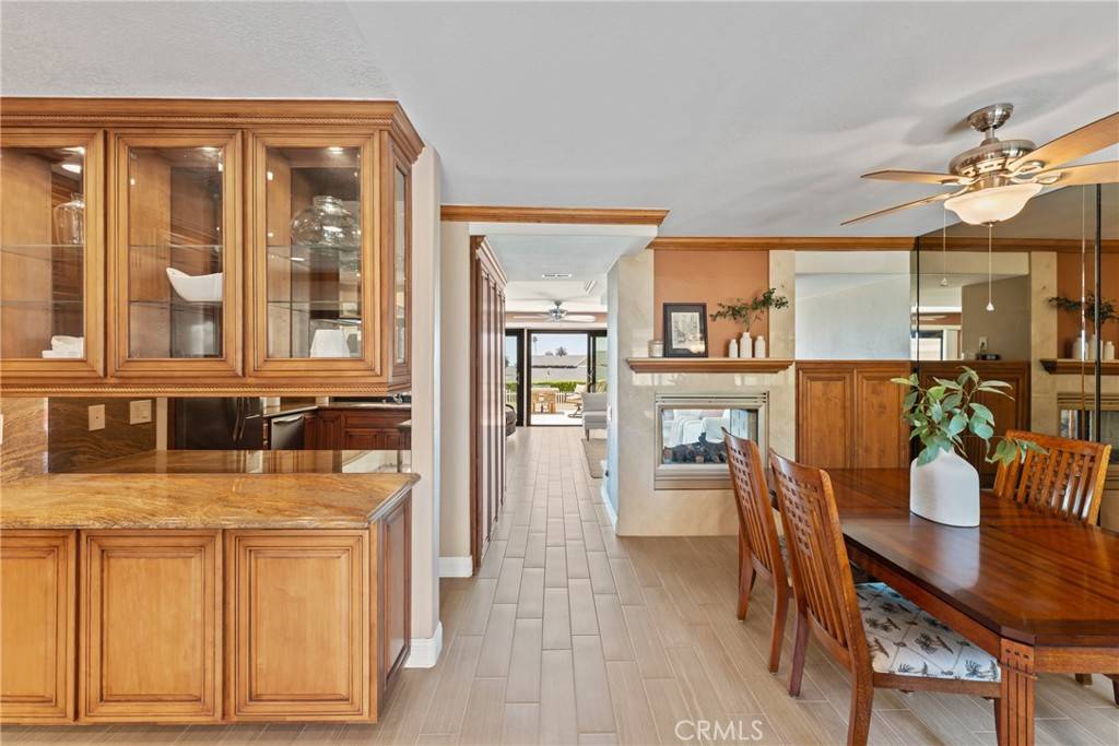 San Clemente, CA 92672,308 Avenida Adobe