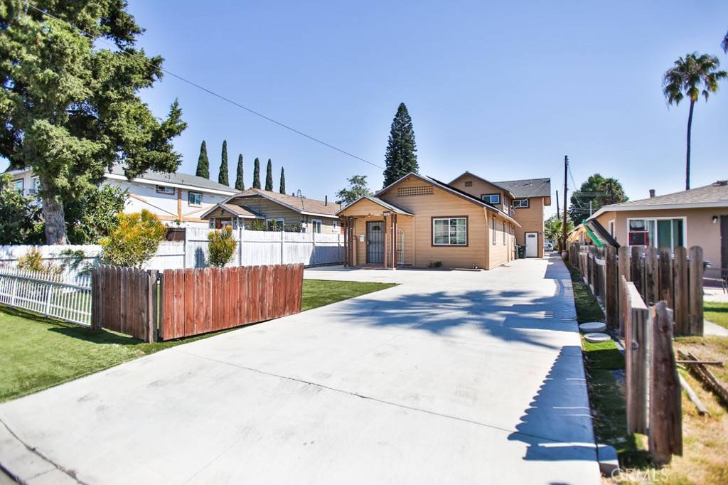 Tustin, CA 92780,1091 Bonita ST