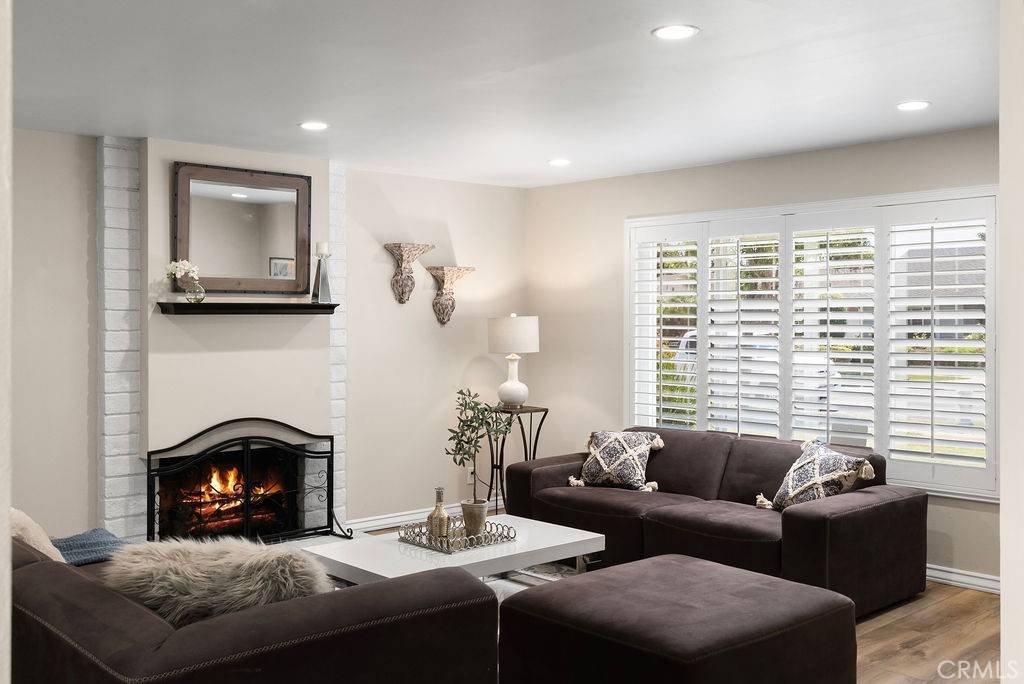Santa Ana, CA 92705,2117 Catalina AVE