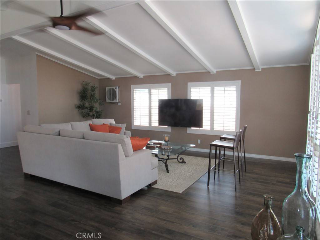 Palm Desert, CA 92260,74633 Zircon CIR E