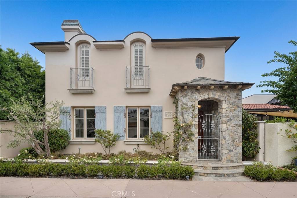 Newport Beach, CA 92663,129 Via Waziers