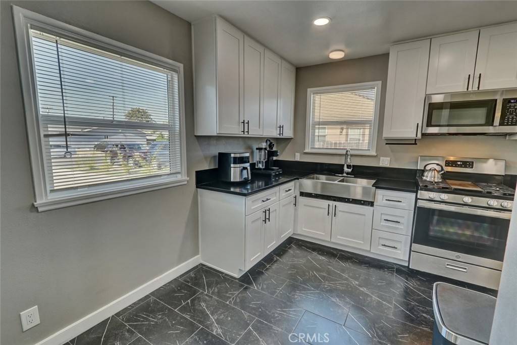 Garden Grove, CA 92840,11882 Daniel AVE