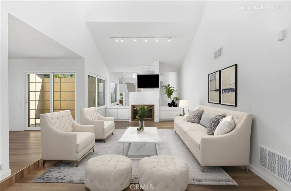 Irvine, CA 92604,45 Shearwater