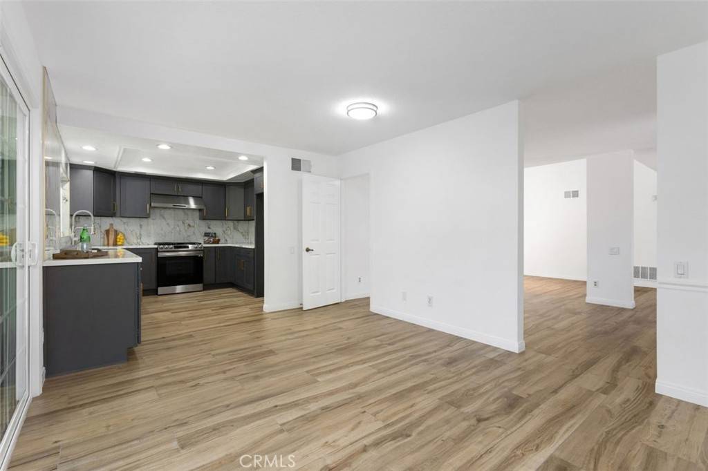 Irvine, CA 92604,45 Shearwater