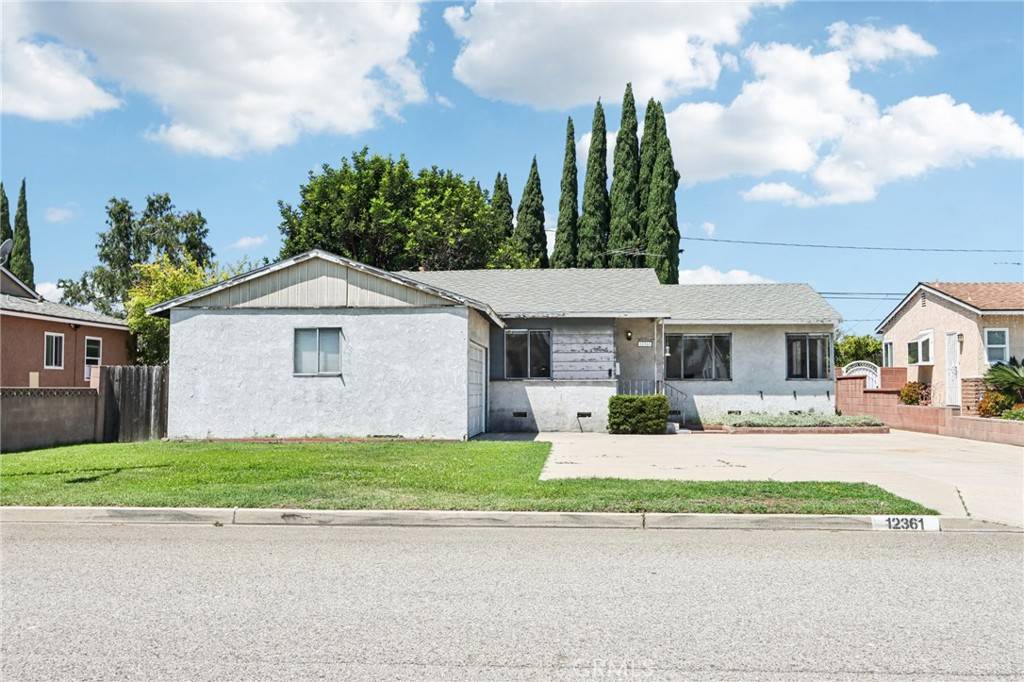 Garden Grove, CA 92840,12361 Delta ST