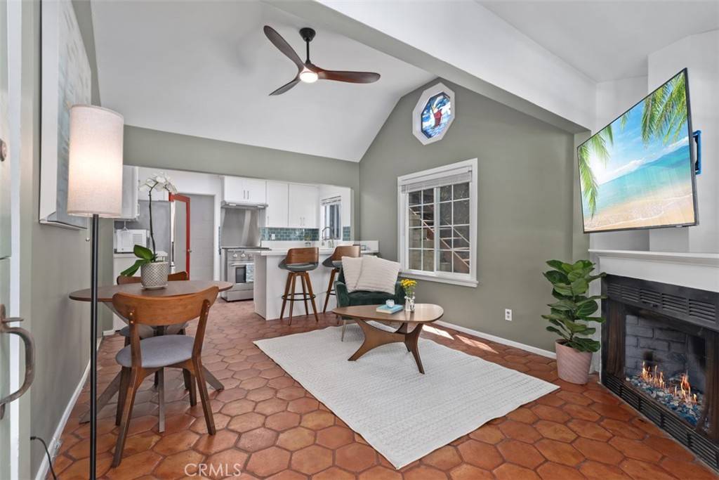 Laguna Beach, CA 92651,1595 Arroyo Drive