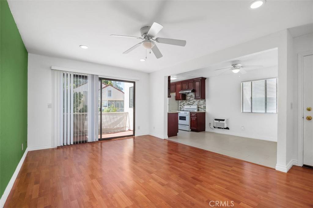 San Diego, CA 92126,8378 New Salem ST #24