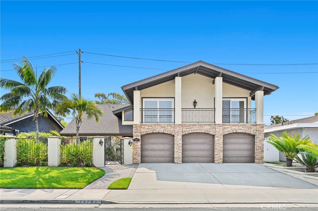 Huntington Beach, CA 92648,19702 Quiet Bay LN