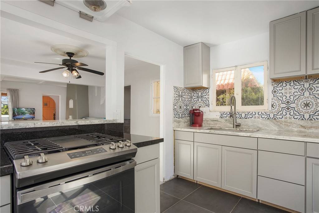 San Clemente, CA 92672,251 Avenida Del Mar