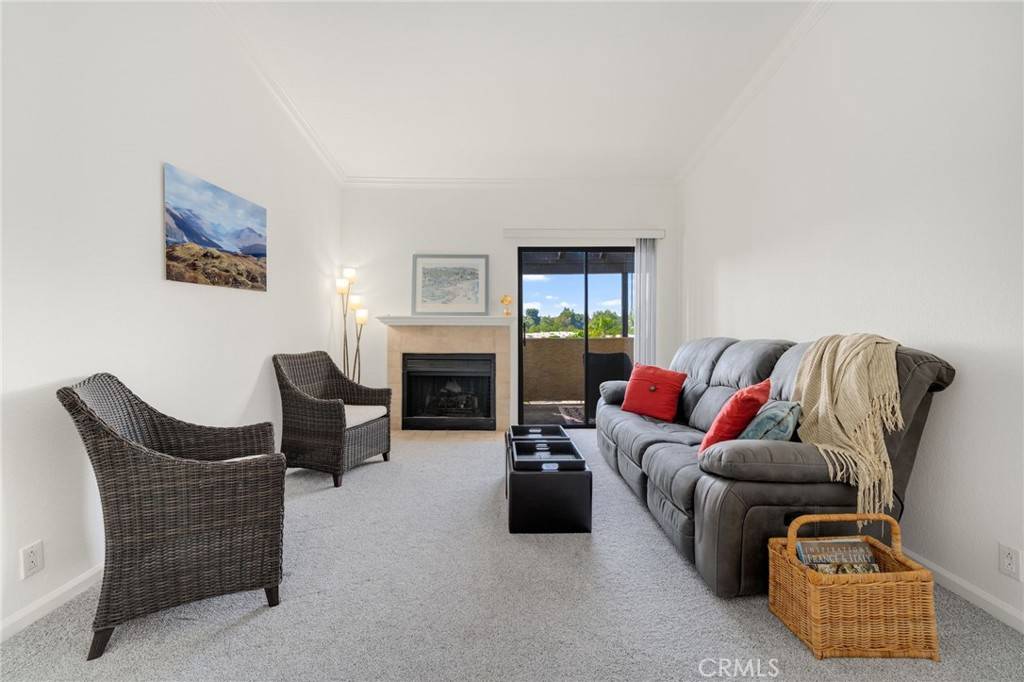 Laguna Hills, CA 92653,25521 Indian Hill Ln #F