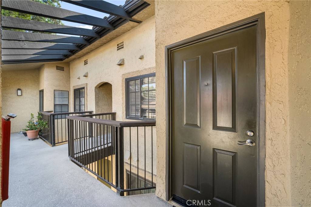 Laguna Hills, CA 92653,25521 Indian Hill Ln #F