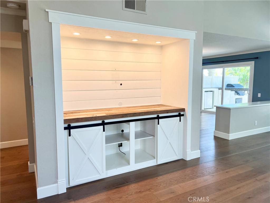 Rancho Santa Margarita, CA 92688,7 Calle Katrina