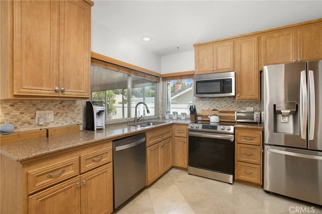 Mission Viejo, CA 92691,26281 Papagayo DR