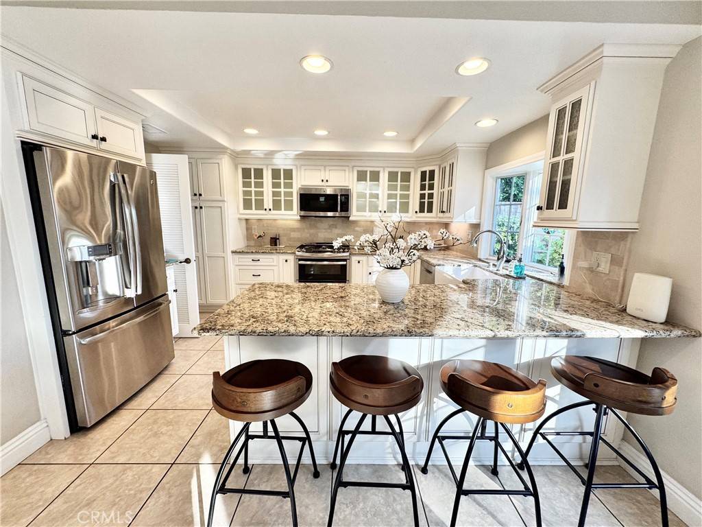 Lake Forest, CA 92630,24622 Via Tequila