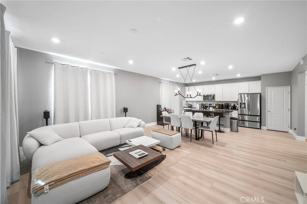 Chino, CA 91710,5313 Mariner LN