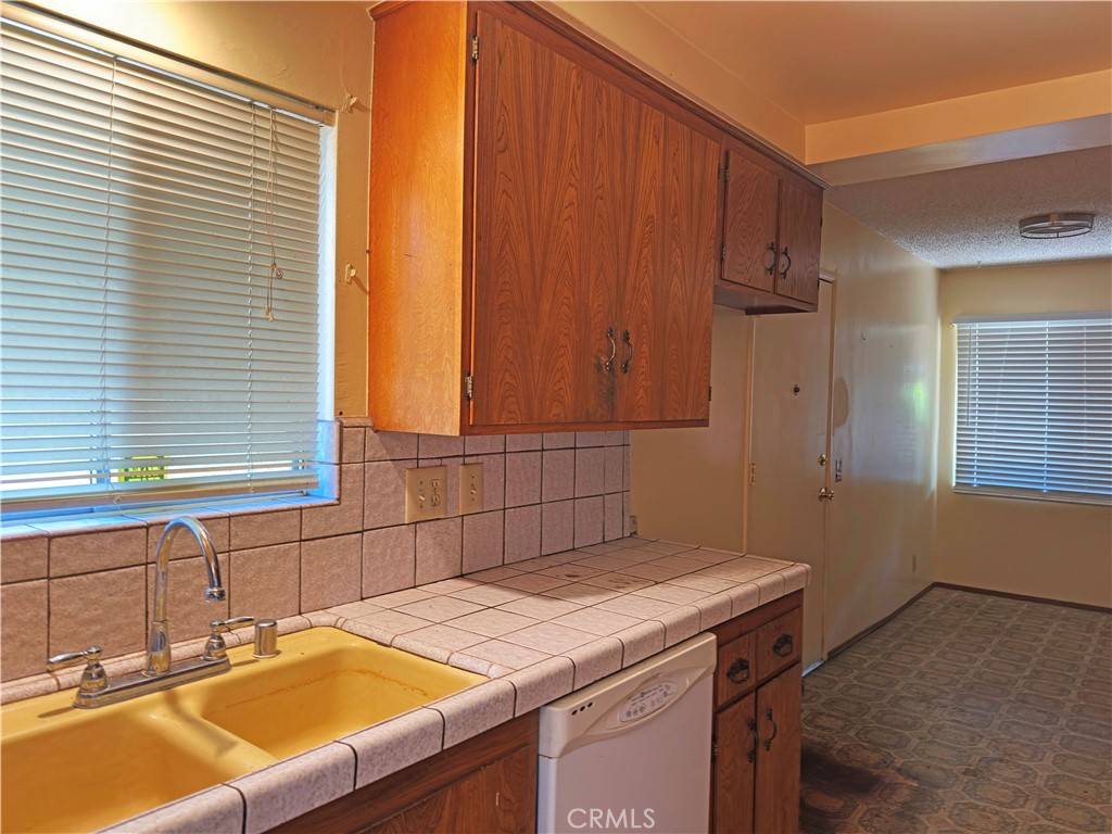 La Verne, CA 91750,2039 Craig WAY
