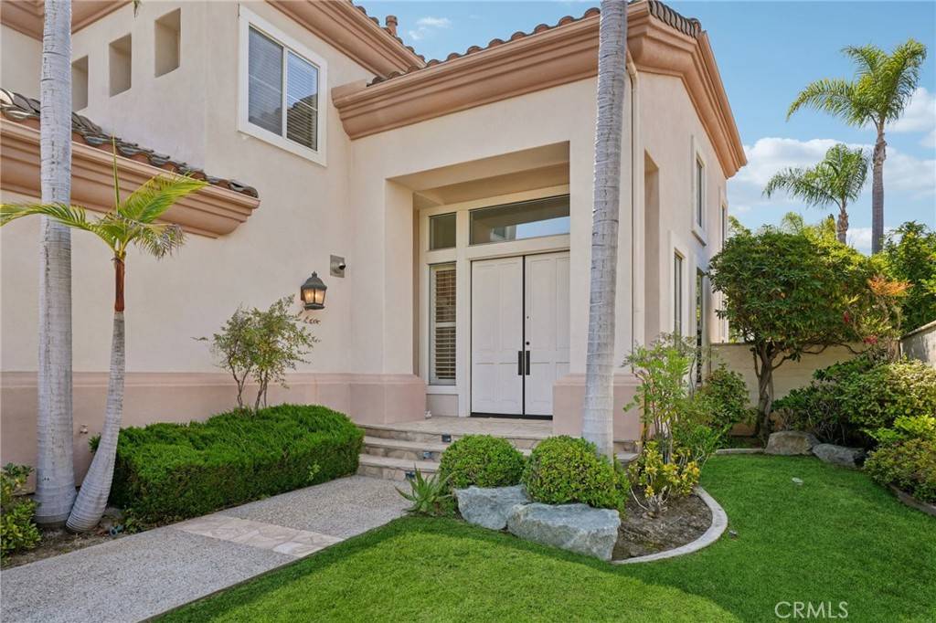 Tustin, CA 92782,12440 Butler WAY