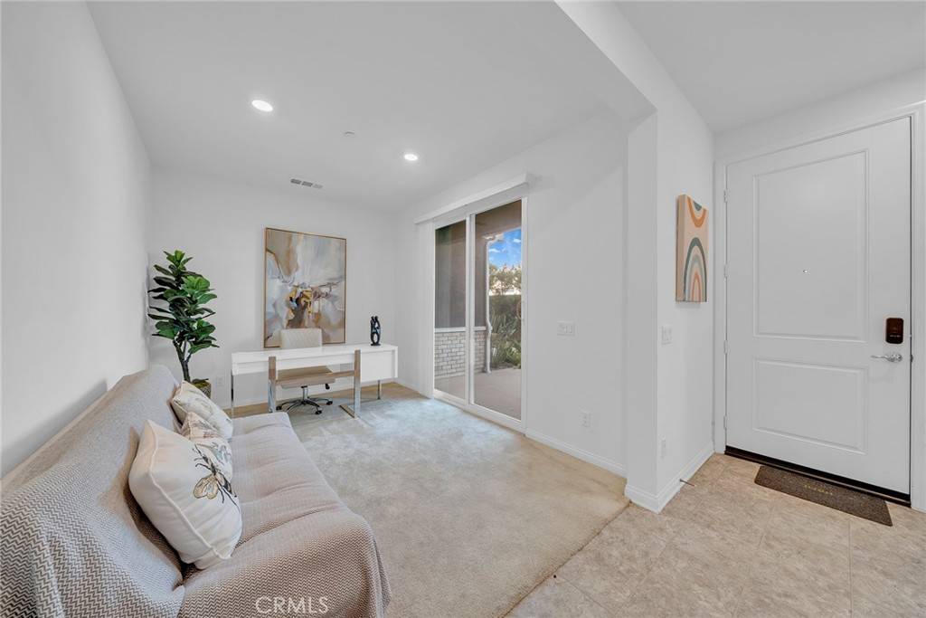 Irvine, CA 92614,249 Steely