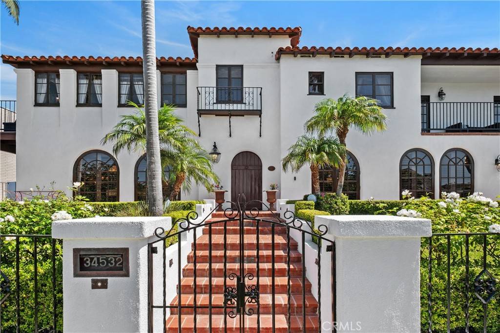 Dana Point, CA 92624,34532 Camino Capistrano