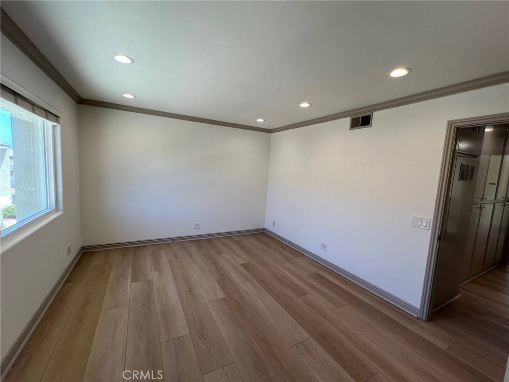 Costa Mesa, CA 92627,380 W Wilson ST #E105