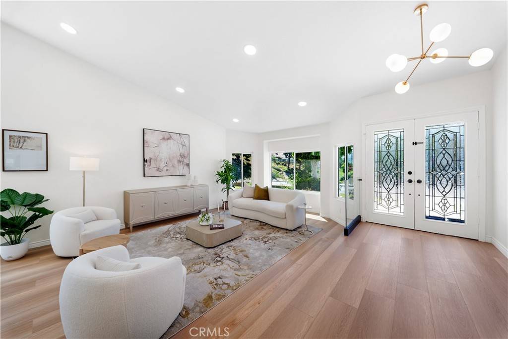 Yorba Linda, CA 92887,24575 Avenida De Marcia