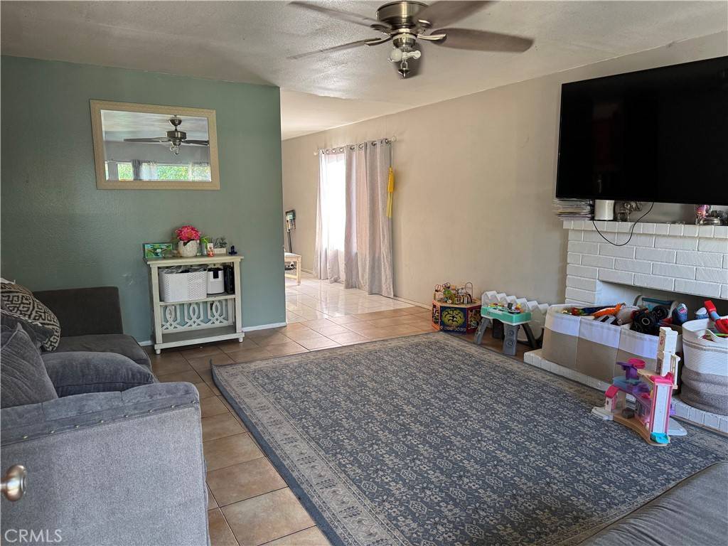 La Habra, CA 90631,1120 Buena Vista AVE