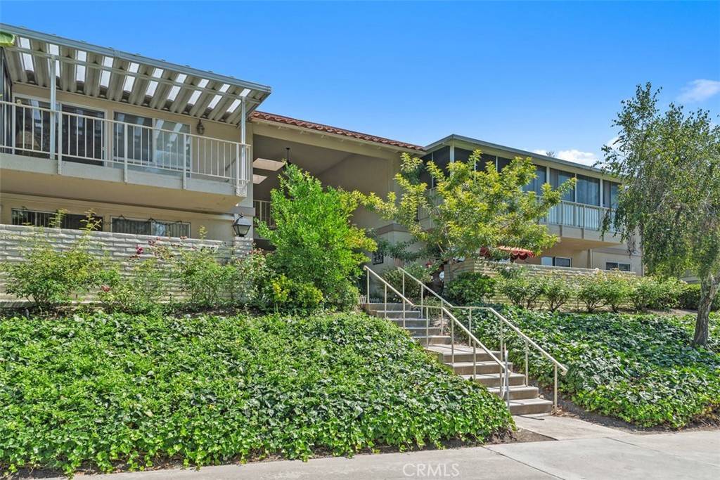 Laguna Woods, CA 92637,665 Via Los Altos #A