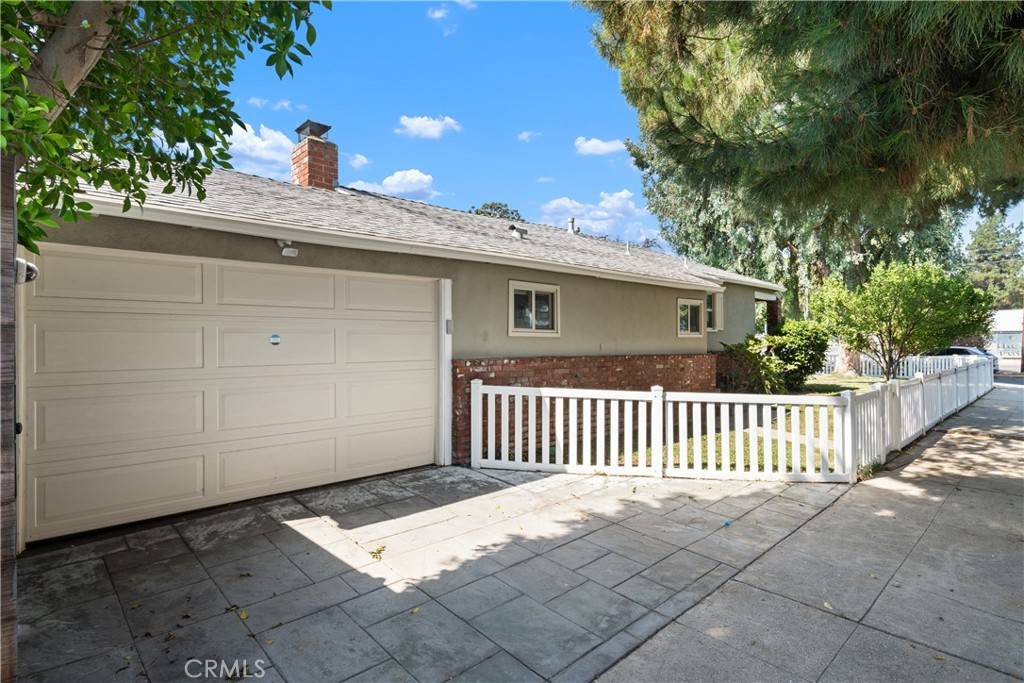 Tarzana, CA 91356,5732 Wilbur AVE