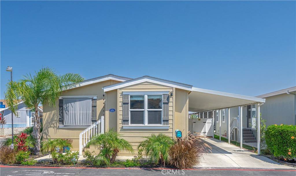 Fountain Valley, CA 92708,105 Crow LN