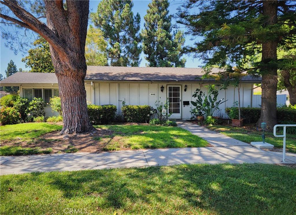 Laguna Woods, CA 92637,414 Avenida Castilla #A