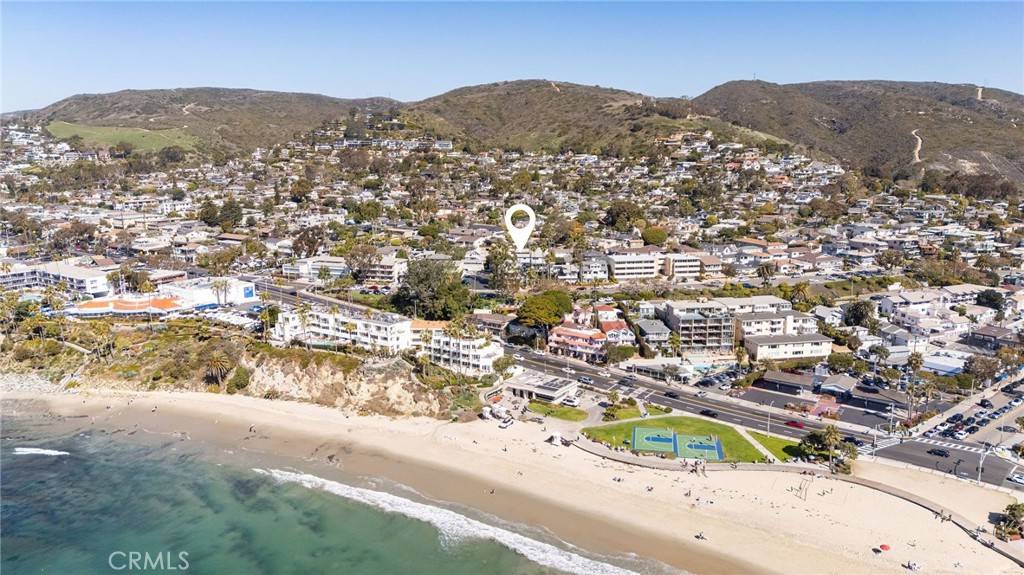 Laguna Beach, CA 92651,255 Cypress DR #2