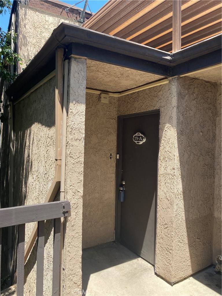Long Beach, CA 90815,7890 E Spring ST #19A