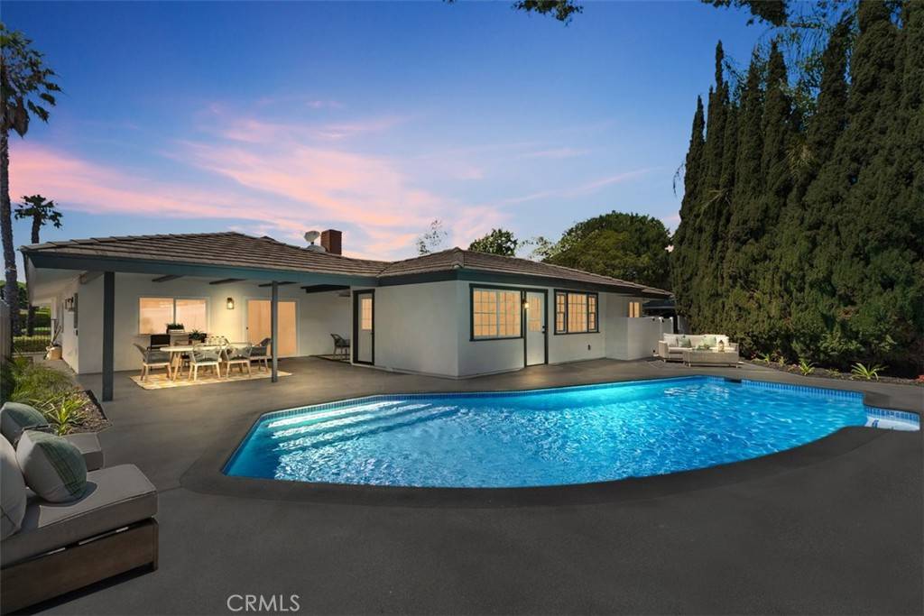 Tustin, CA 92780,13762 Palace WAY