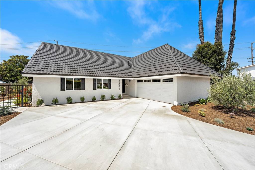 Huntington Beach, CA 92646,22021 Jonesport LN