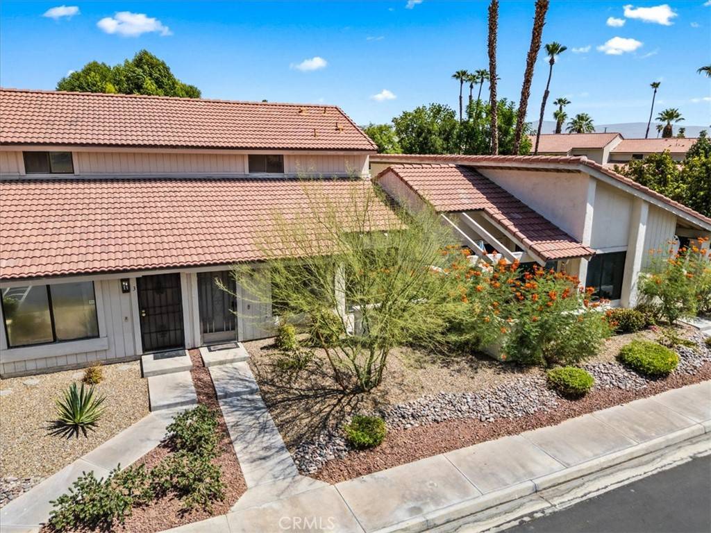Palm Springs, CA 92264,6054 Montecito DR #2
