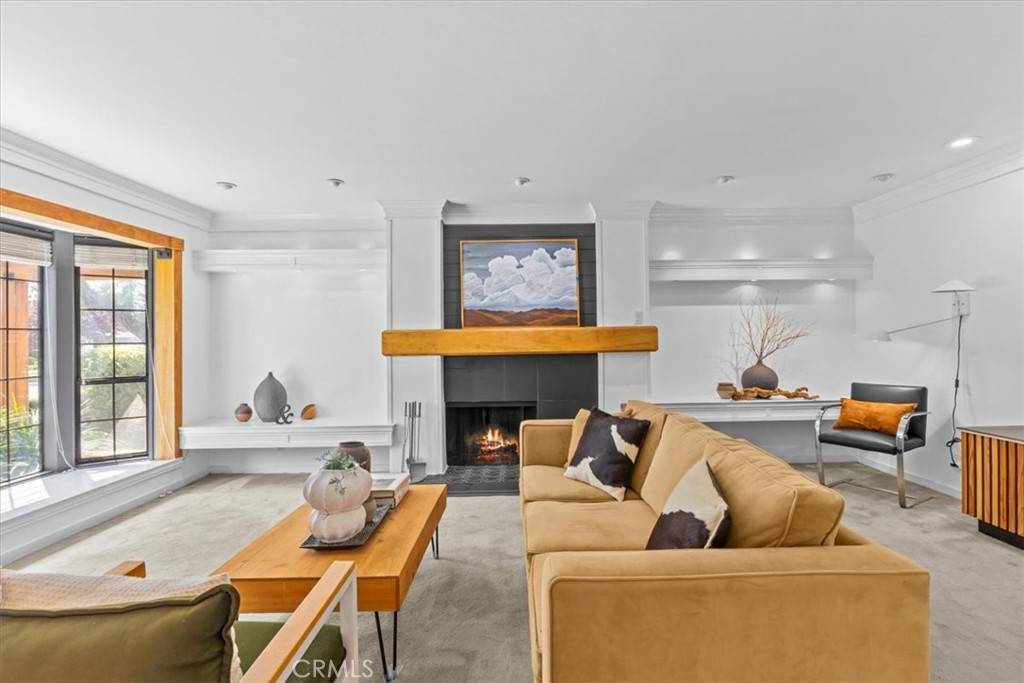 Huntington Beach, CA 92647,16761 Robert LN